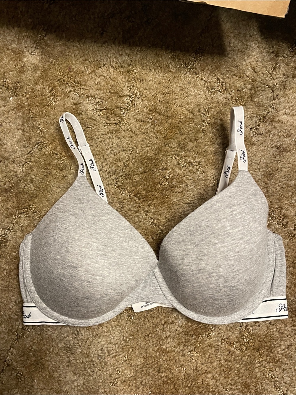 PINK Victoria’s Secret Lightly Lined Wear Everywhere Logo Strap T Shirt Bra